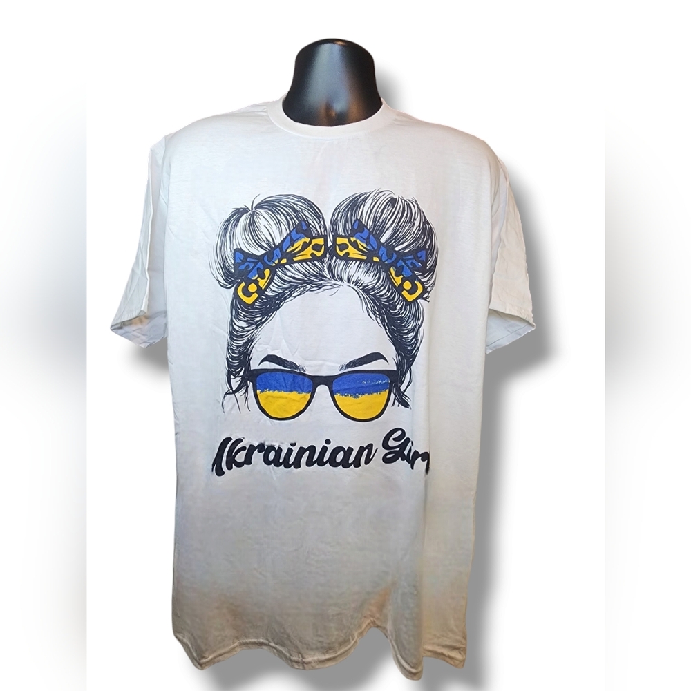 Ukrainian Flag Ukraine Pride Women Messy Bun Free Ukraine Novelty Men's T-Shirt